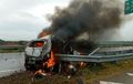 Tergelincir di Tol, Toyota Agya Terbakar Hebat, Pengemudi Terpanggang, Polisi Beberkan Penyebabnya