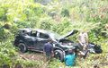 Toyota Fortuner Terjun ke Jurang 30 Meter, Bodi Bonyok Kaca Pecah, Depan Ambrol