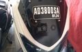 Motor Nekat Pakai Pelat Nomor Model Stiker? Siap-siap Setor Denda Tilang Mahal