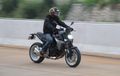 BMW F 900 R Dibekali Mesin 900 Cc, Berapa Sih Konsumsi Bensinnya?