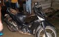 Honda Supra X 125 Sengaja Dibakar, Pemilik Kena Sambar Api, Pelaku Suka Bikin Onar Bawa Parang