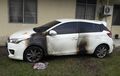 Toyota Yaris Kena Teror, Bodi Putih Berubah Gosong, Dibakar Orang Tak Dikenal
