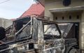Daihatsu Taft dan Toyota Hilux Hangus di Rumah Mantan Kepala DLH Luwu, Berawal Ledakan