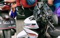 Honda Vario Rontok Bodi Depan, Sambar Truk Tangki, Terseret Tumbuk Ertiga Parkir