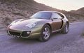 Jangan Bingung, Ini Bukan Porsche 911 Turbo Biasa, Bisa Berubah Jadi Mobil Pikap Lo!