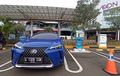 Seperti Ini Cara Ngecas Mobil Listrik Pakai Fasilitas SPKLU PLN