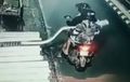 Ribet Banget, Curi Tempe Panjang 2 Meter Naik Motor Berboncengan, Tonton Videonya