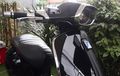 Vespa Matic Ini Bertabur Krom, Uniknya Ada Sepatu Bayi di Standar Samping