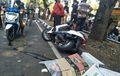 Yamaha NMAX Tergeletak Remuk, Sambar Pejalan Kaki, 3 Orang Tewas Seketika