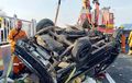 Dihantam Dari Belakang Pikap Terbalik, Sayur dan Buah-buahan Berhamburan, Satu Meninggal Penabrak Malah Kabur