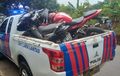 CBR150R Bonyok Muka, Supra Belok Gagal Dihindari, Cium Tembok Warga