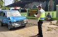 Toyota Kijang Apes, Bodi Sobek Sambut Honda Blade Kena Bola Tanggung, Suami Tewas