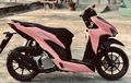 Honda Vario 150 Tampil Feminim, Punya Bodi Pink dan Part Mewah