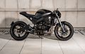 Honda CBR929RR Bergaya Cafe Racer, Bodi Garang, Namanya Black Mamba