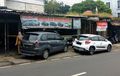Setelah Digrebek, Ada Dua Mobil Tersisa di Showroom Mobil Bekas Milik Terduga Teroris di Condet, Apa Saja Ya?
