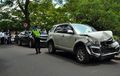 X-Trail Mati Mesin Mendadak, Sundulan Beruntun Camry, Terios, Aveo dan Mobilio di Bogor