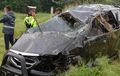 Toyota Avanza Tak Berbentuk, Koprol dan Terbang di Tol Medan-Tebing Tinggi, Empat Orang Tutup Usia