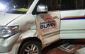 APV Ambulans Nyalakan Sirine Ditonjok Avanza, Nekat Terobos Lampu Merah, Posisi Tak Bawa pasien
