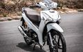 Honda Future 125 Tampang Elegan, Bodi Putih Mulus, Partnya Berkelas