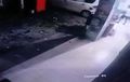 Suzuki Ertiga Terekam CCTV, Pengemudi Mental Maling, Kursi Besi Diembat Juga