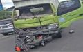 Innova, Xpander, Panther, Vario dan Scoopy Kocar-kacir, Ulah Truk Boks Terobos Lampu Merah