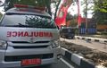 Bingung Bacanya, Ini Sebab Tulisan Ambulans Sengaja Terbalik