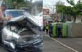 Honda HR-V Berantakan, Sabet Truk Box Arah Berlawanan, Meluncur Hujam Isuzu Panther