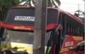 Bus Murni Jaya Senggol Daihatsu Gran Max, Pengemudi Ribut Berujung Penusukan