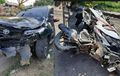 Toyota Fortuner Bumper Remuk, Vario Ambyar Saling Hajar, 2 Nyawa Remaja Melayang