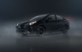 Toyota Rilis Prius Nightshade, Teknologi Mobil Listrik Tampilan Hitam