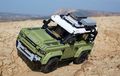 OtoToys: LEGO Land Rover Defender Bisa Jadi Koleksi, Gearbox dan Mesinnya Detil Banget, Piston Bisa Naik Turun!