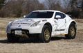 Nissan Fairlady 370Z Gaya Off Road, Fender Custom Masuk Ban 33 Inci