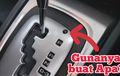 Punya Mobil Matik, Pemilik Wajib Tahu Fungsi Tombol Kecil Ini