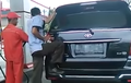 Masih Suka Goyang-goyangkan Mobil Saat Isi Bensin? Awas Bisa Kebakaran, Ini Sebabnya