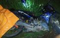 Yamaha Jupiter MX 135 Mengarah ke Pohon, Seketika Terburai, Pengendara Lepas Nyawa