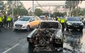 Ford Mustang Terbakar, Ketahui Penempatan APAR di Mobil yang Aman