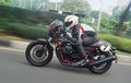 Unik Banget! Mesin V-Twin Melintang, Digas Goyang Kanan-Kiri, Review Moto Guzzi V7 III Racer