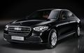 Mercedes-Benz Mau Bikin S-Class Rasa Tank, Ditembak AK-47 Enggak Bakal Bisa Tembus