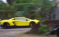 Lamborghini Aventador Melintas di Jalan Kampung, Ternyata Pemiliknya Pemuda Desa dari Tulungagung