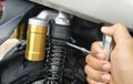 Cara Menyetel Shockbreaker Belakang Yamaha NMAX, Gak Perlu ke Bengkel