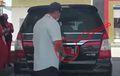 Bukan Sulap Bukan Sihir, Toyota Kijang Innova Pelat Merah Berubah Jadi Hitam, Begini Videonya