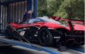 Gara-gara Benda Ini, McLaren P1 GTR Satu Ini Rusak saat Turun dari Truk Towing, Suaranya Bikin Ngilu