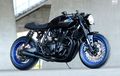 Yamaha XJR1300 Jadi Cafe Racer Minimalis Ekspos Bodi Berotot kekar