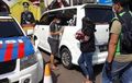 Suzuki APV Disulap Jadi Ambulans Bodong Biar Kebal Ganjil-Genap, Kena Grebek Polisi Malah Begini Isinya