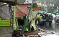 Pejalan Kaki Terluka, Dua Motor dan Kios Siomay Hancur Ditebas Daihatsu Rocky