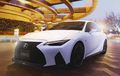 TOM'S Dandani Lexus IS F-Sport, Tampang dan Performa Jadi Lebih Agresif