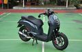 Honda Scoopy Pesek Serba Gelap, Tampil Sangar Berkat Kaki Kekar