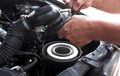 Siapa Bilang Susah, Bersihkan Filter Udara Mesin Diesel Modern Ternyata Mudah