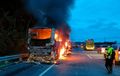 Mengerikan, Video Bus Sudiro Tungga Jaya Isi 34 Penumpang Terbakar di Tol Ungaran