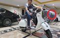 Kenang Almarhum Sang Ayah, Bupati Penajam Paser Utara Abdul Gafur Mas'ud Pamerkan Skuter Vespa, Warganet Gagal Fokus Lihatnya